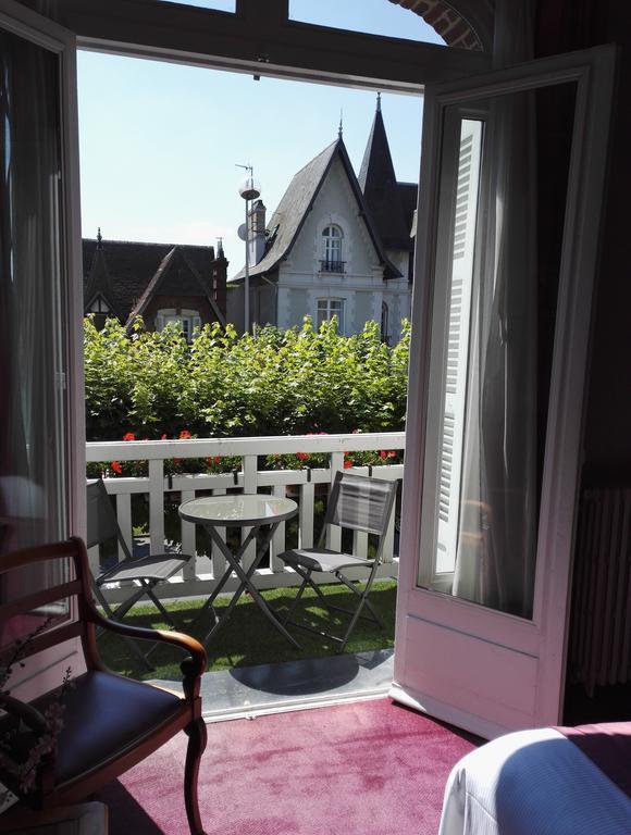 Marie Anne Hotel Deauville Eksteriør billede